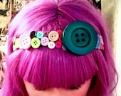 GIRLY BUTTON HEADBAND