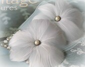 Bridal Feather Flowers in White, Fascinator, Headpiece, Hairpiece, Wedding, Hair Accessory, Clip, Bridal Hair Flowers, Spring, Summer