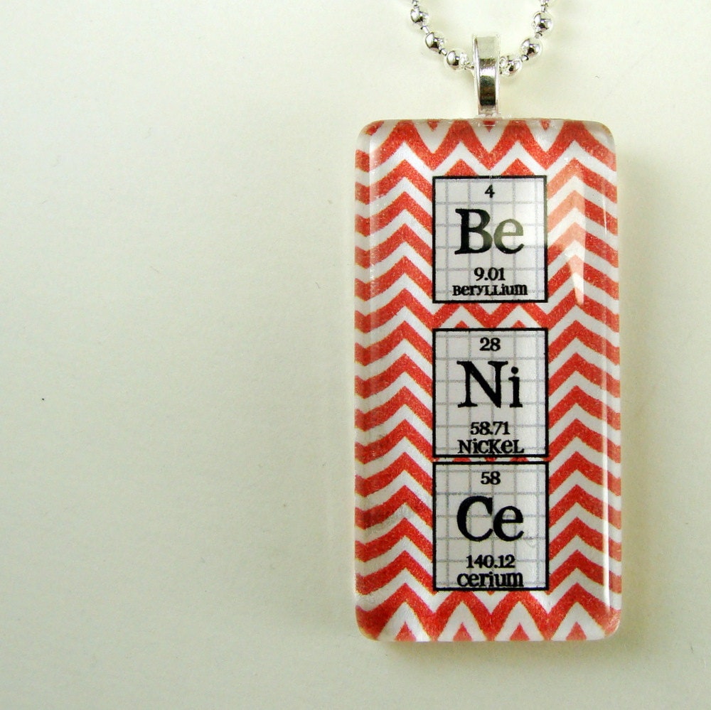 Be Nice Chevron Necklace - Red and White