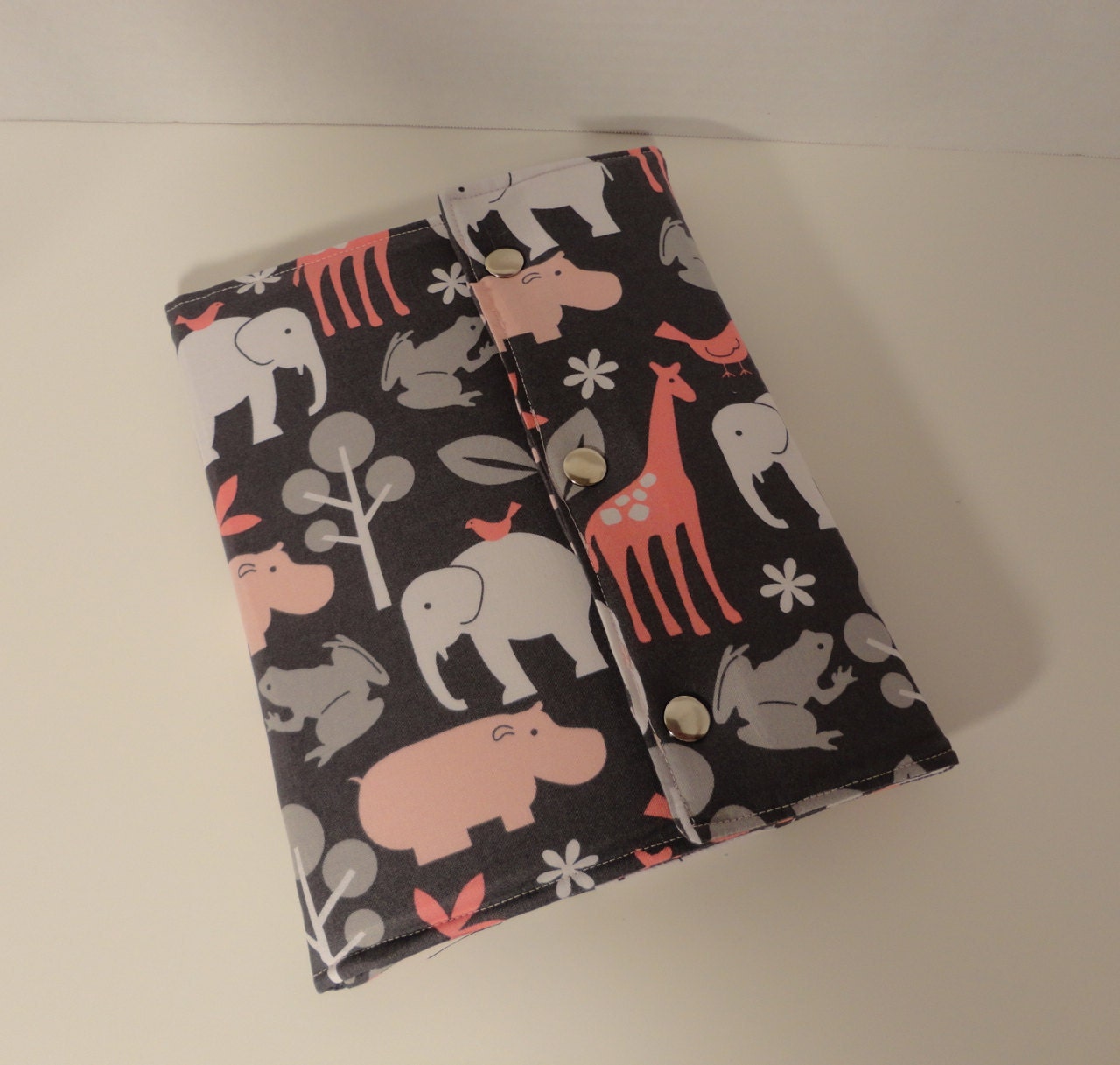 iPad case, IPad 3 Cover, Michael Miller Pink Zoology IPad 2 case, iPad 2 Stand Cover, iPad Cover, Free First Class Shipping Domestically