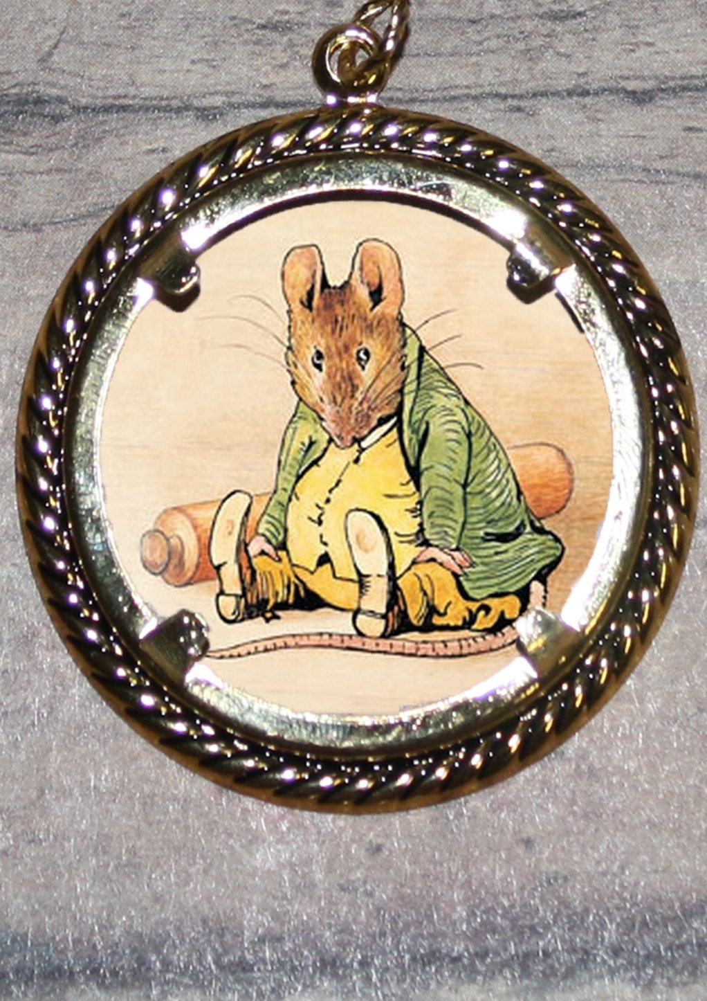 Samuel Whiskers Frame Pendant