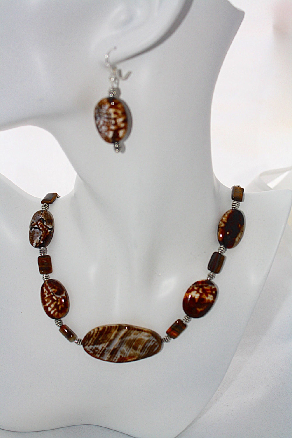 Brown Agate Necklace/Earrings Set White Striations