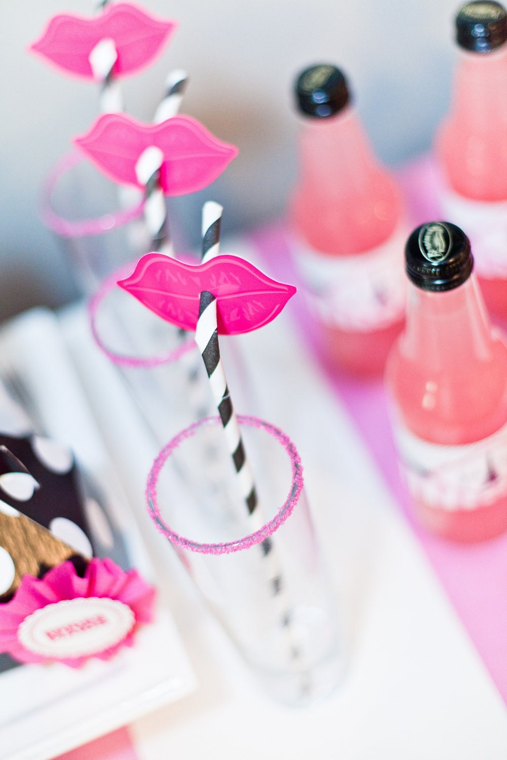 LIPS Straw Toppers Photo Booth Prop - Parisian Party Printables - As seen with Bridesmaids Movie Promo at Target