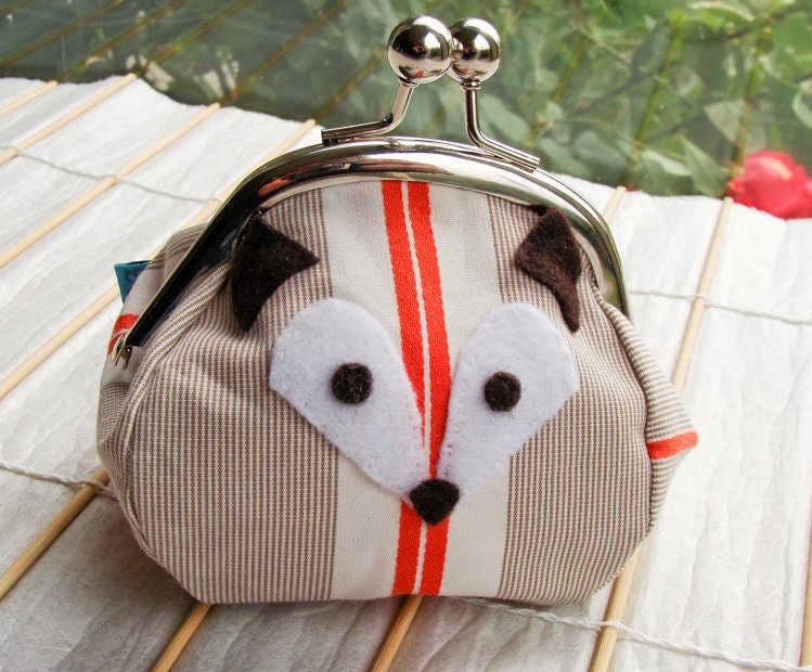 Fox Kisslock Frame Purse - Orange, White, and Tan Striped (Upcycled Materials)
