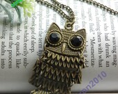 Pretty retro copper owl with black eyes necklace pendant vintage style