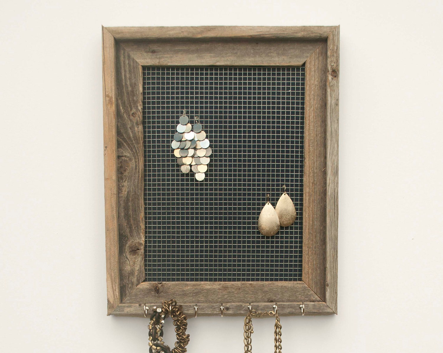 Buried Treasure Rustic Jewelry Holder - Navy Blue - 9 x 12 - geaugaroots