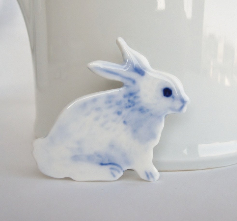 Bunny Brooch - Handpainted Blue  Delft Porcelain