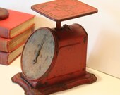 Vintage Red Kitchen Scale Farmhouse Cottage Rusty Crusty Item from Hardware General Store Measuring in Pound and Ounces - AffordableAdornment Vintage Red Kitchen Scale Farmhouse Cottage Rusty Crusty Item from Hardware General Store Measuring in Pound and Ounces - AffordableAdornment