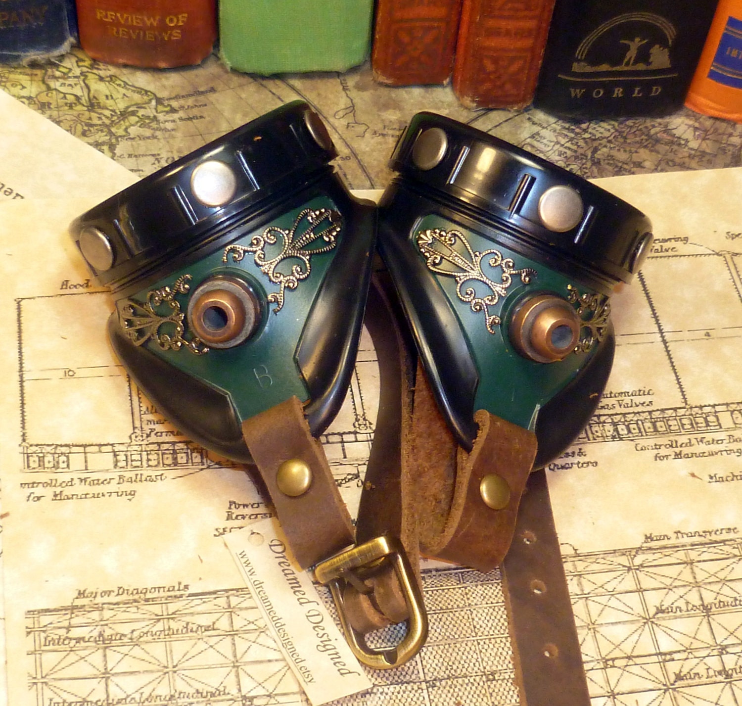 Steampunk goggles Royal Heritage in green- G004