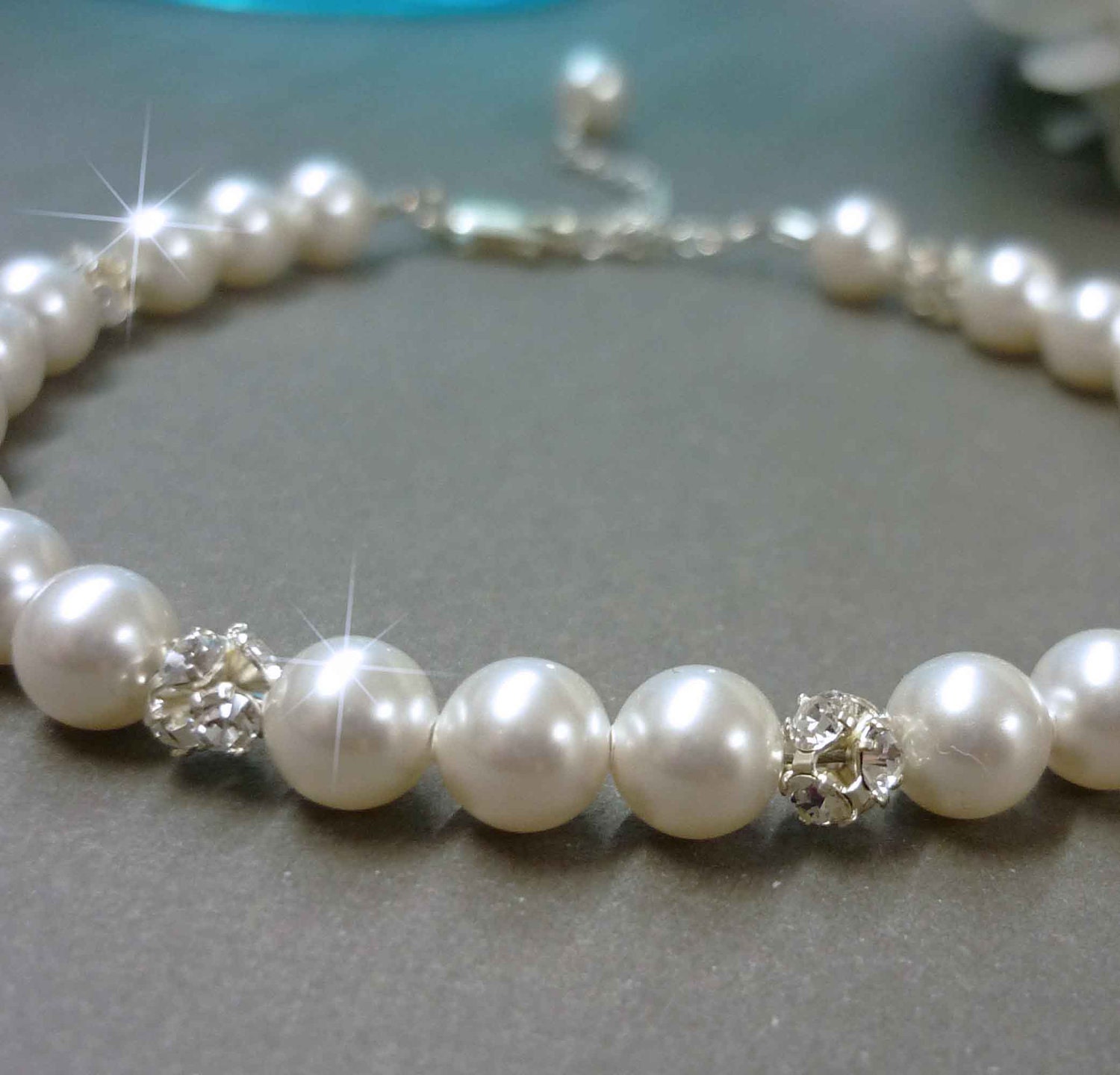 Bridal Bracelet, Rhinestone Pearl Wedding Bracelet, White Pearl Bracelet for Bride, Bridesmaid Bracelet, Wedding Jewelry