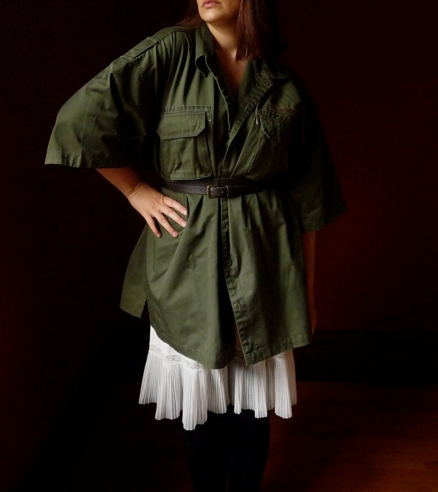 1970s Vintage Military Kimono Over Shirt in Extra Large