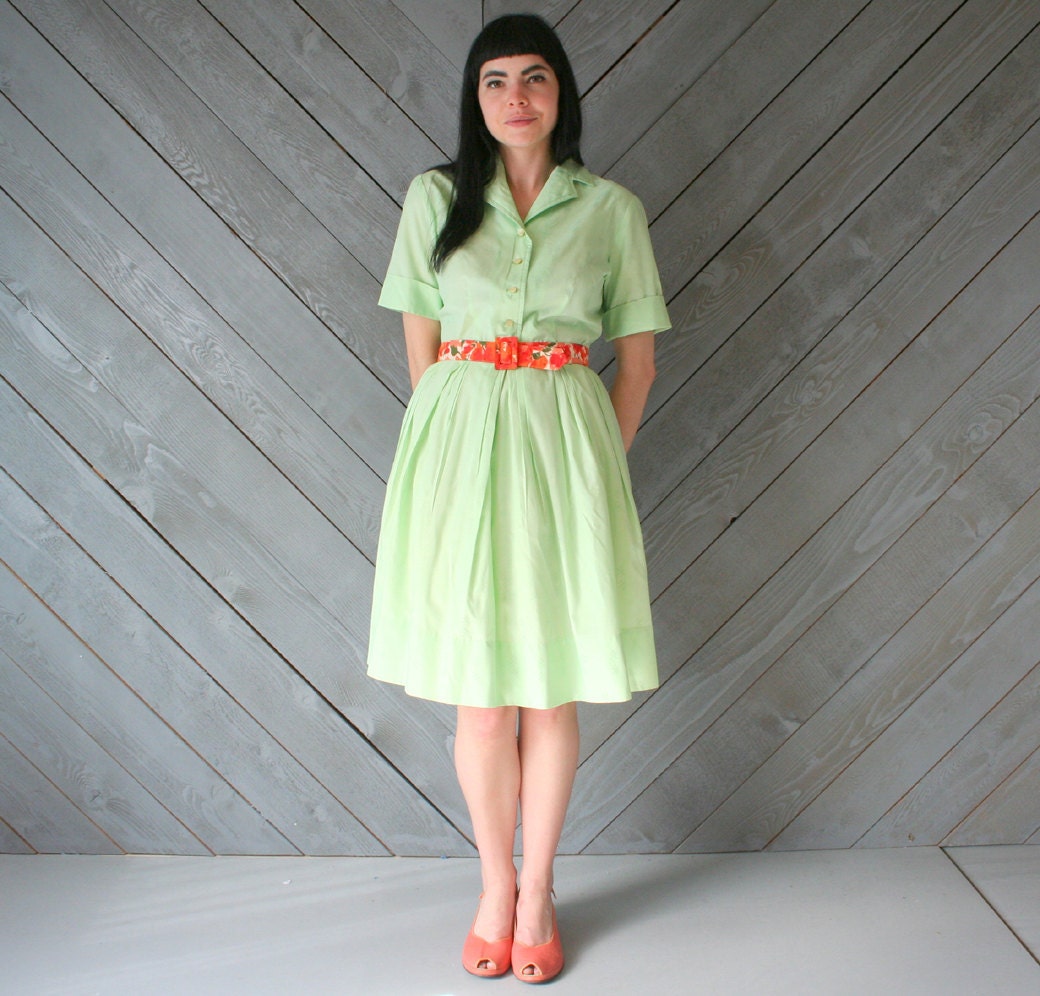 1960s MINT Green SHIRT DRESS / Pretty & Pleated, m