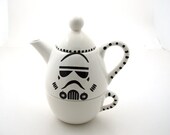 Star Wars (R) Inspired Storm Trooper Teapot Tea for one