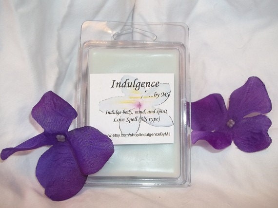 Love Spell (a VS type) clamshell melt