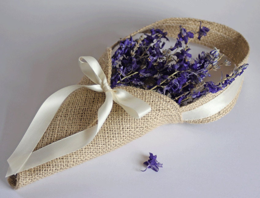 Burlap petal cone. Khaki / natural jute. Flower girl basket alternative for rustic weddings. - NutfieldWeaver