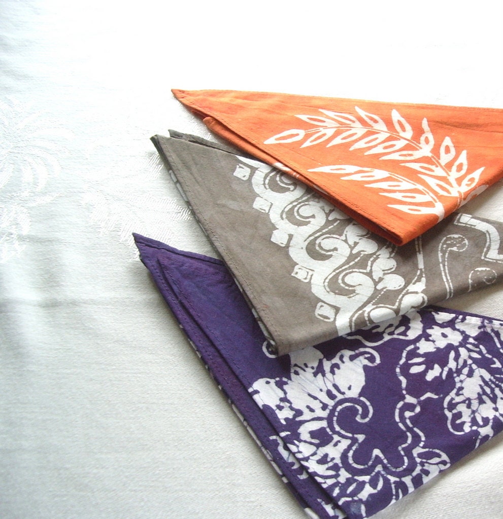 triangle bandanas. purple gray orange