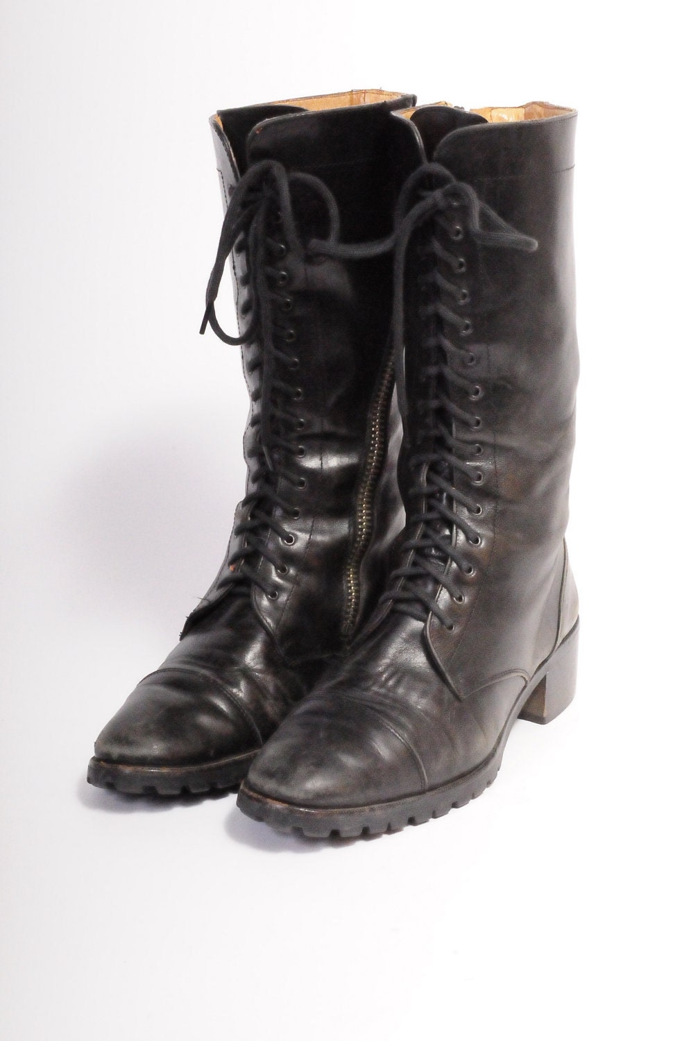 Italian JOAN&DAVID Size 6. 5 lace up side zip boots