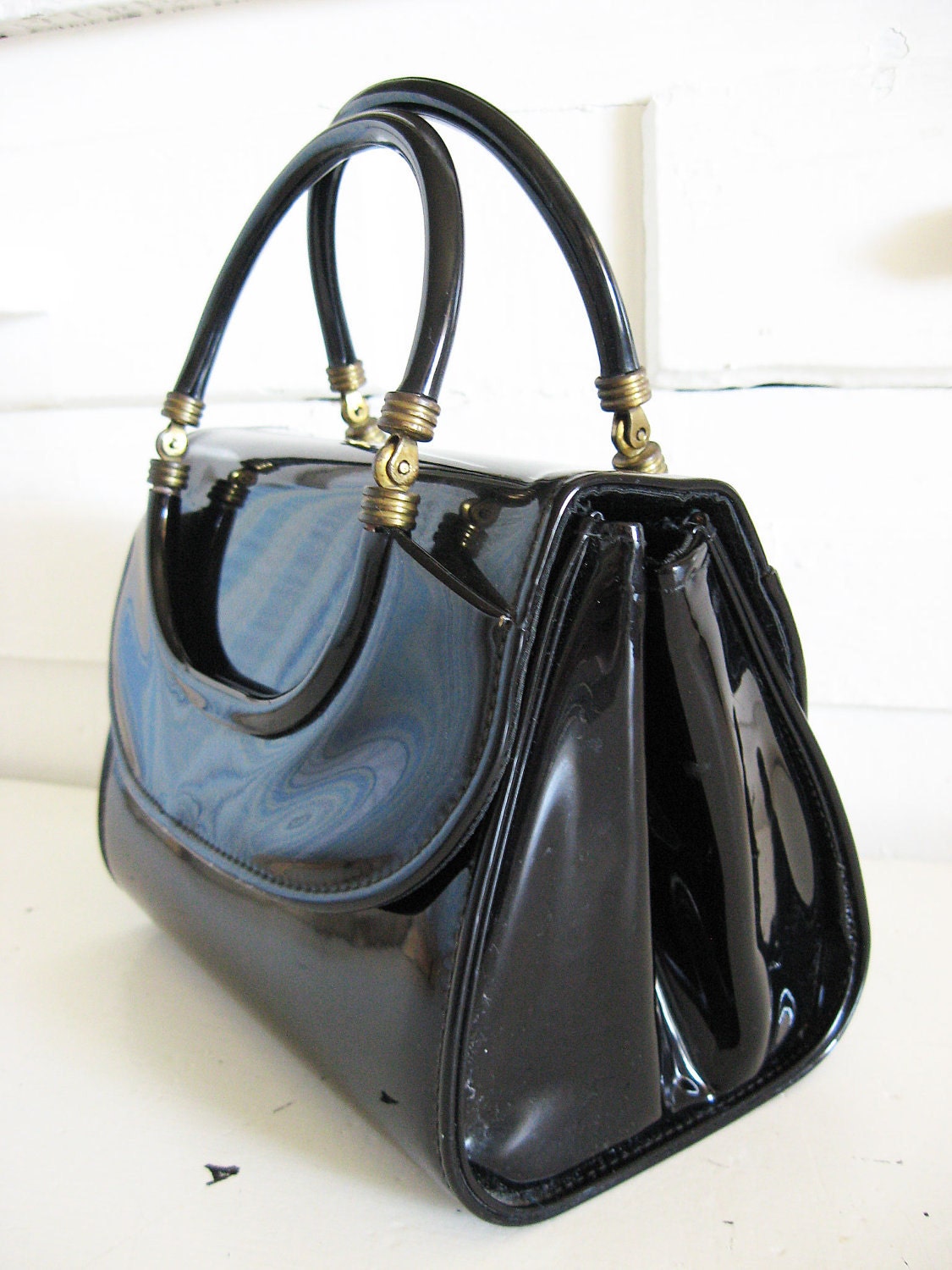 Vintage 1960s Purse - Handbag - Black Patent Leather - Delicato by Markay Bags - Retro Classic