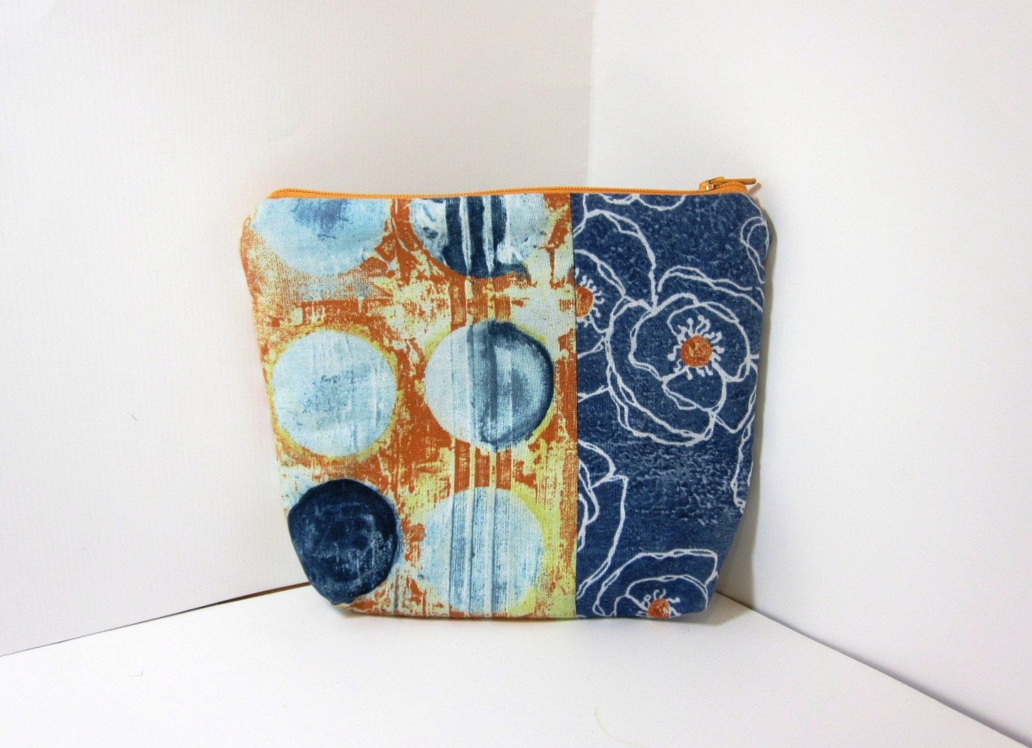 Medium Cosmetic Pouch - Blue Circles and Flowers