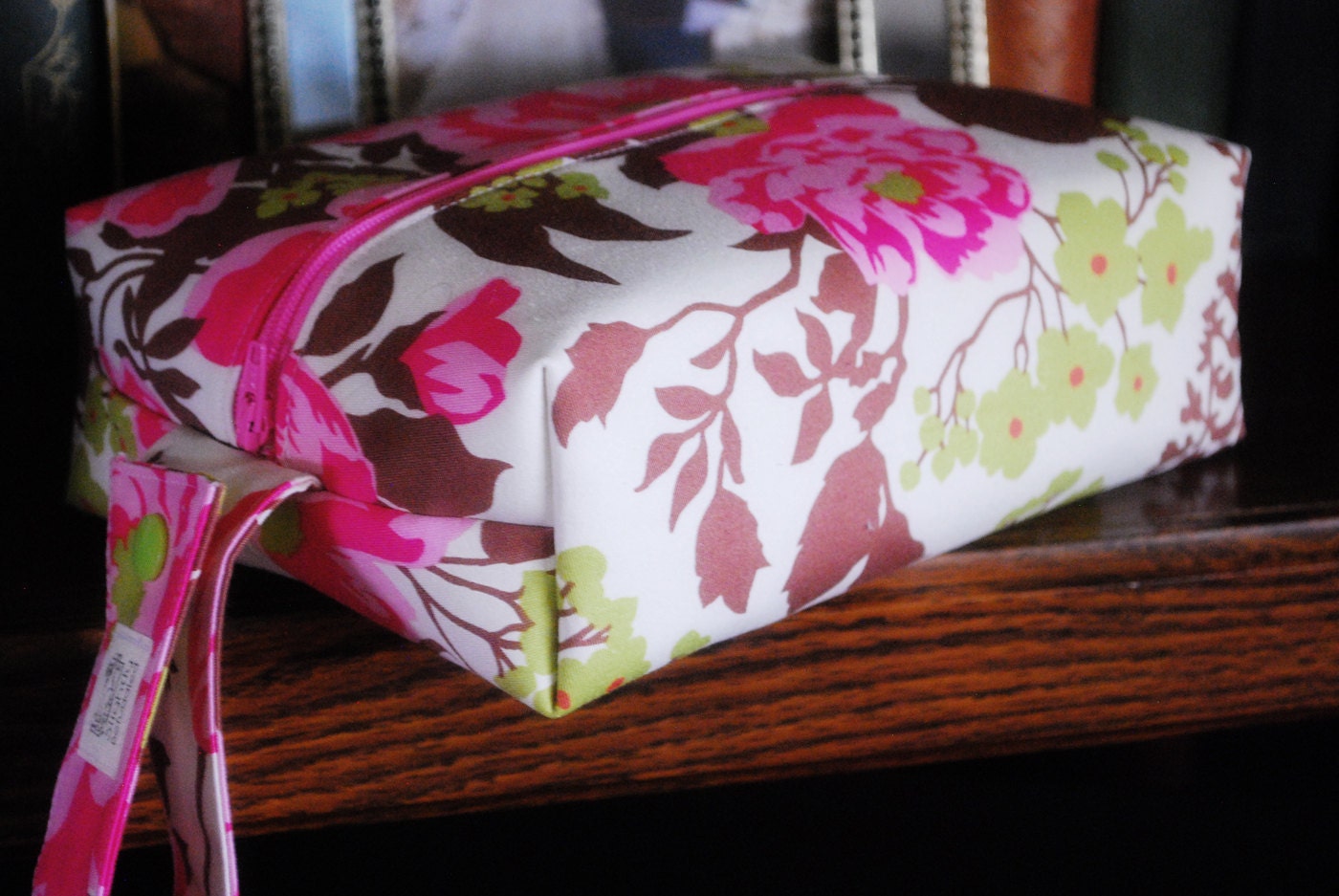 Medium Boxy Cosmetic bag - Joel Dewberry Heirloom roses