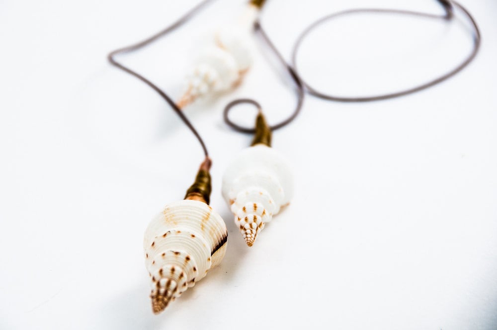 Seashell Summer Necklace Long Shell Beach Jewelry Summer Fashion - DevikaBox