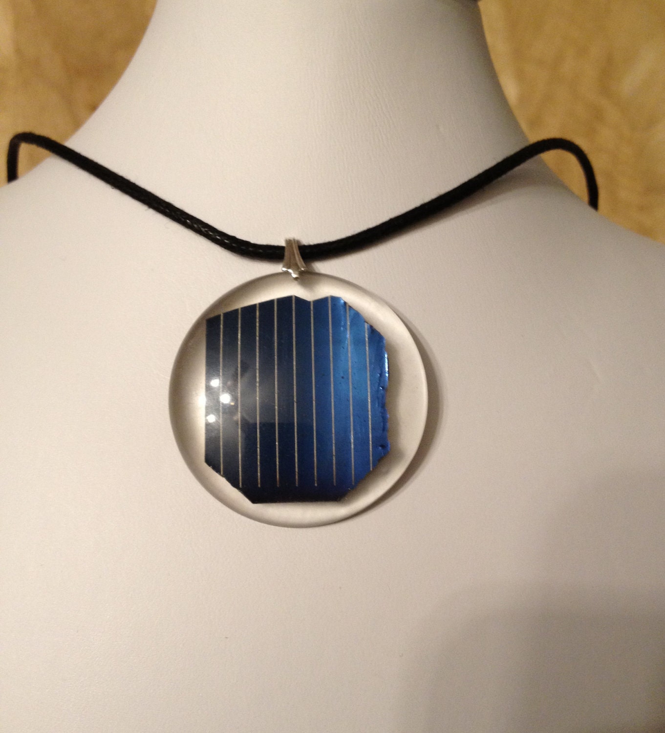 Solar Panel Necklace - Circle