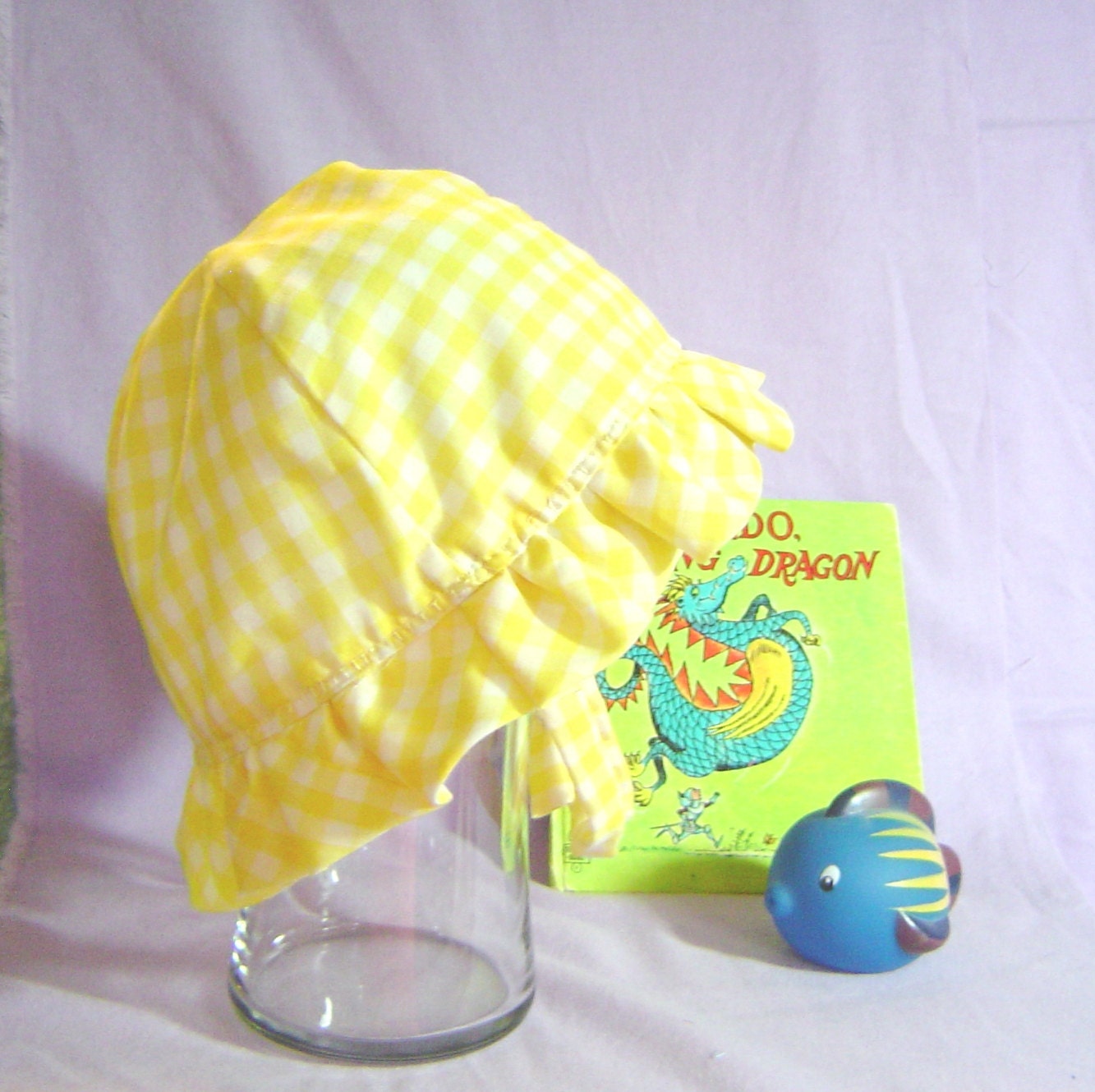 Sun hat childs yellow gingham cotton fully lined and reversible - AccessoriesByKelli
