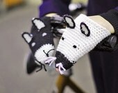 Yin-Yang CATS BIKE HANDWARMERS Gloves Wool Crochet Cold Days Unisex Woman Man Teens Cozy Gift Black White Spring Sports Cycling