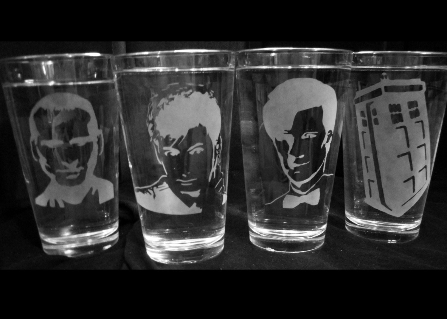 Set of 4 16 oz Doctor Who Glasses- The Doctors