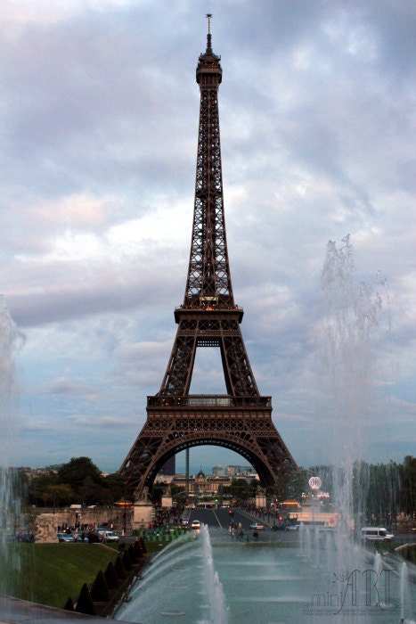 Paris eiffel tower, home decor, art print, France, photo 5x7 (13x18) NEW, PARIS - SPRING 2012