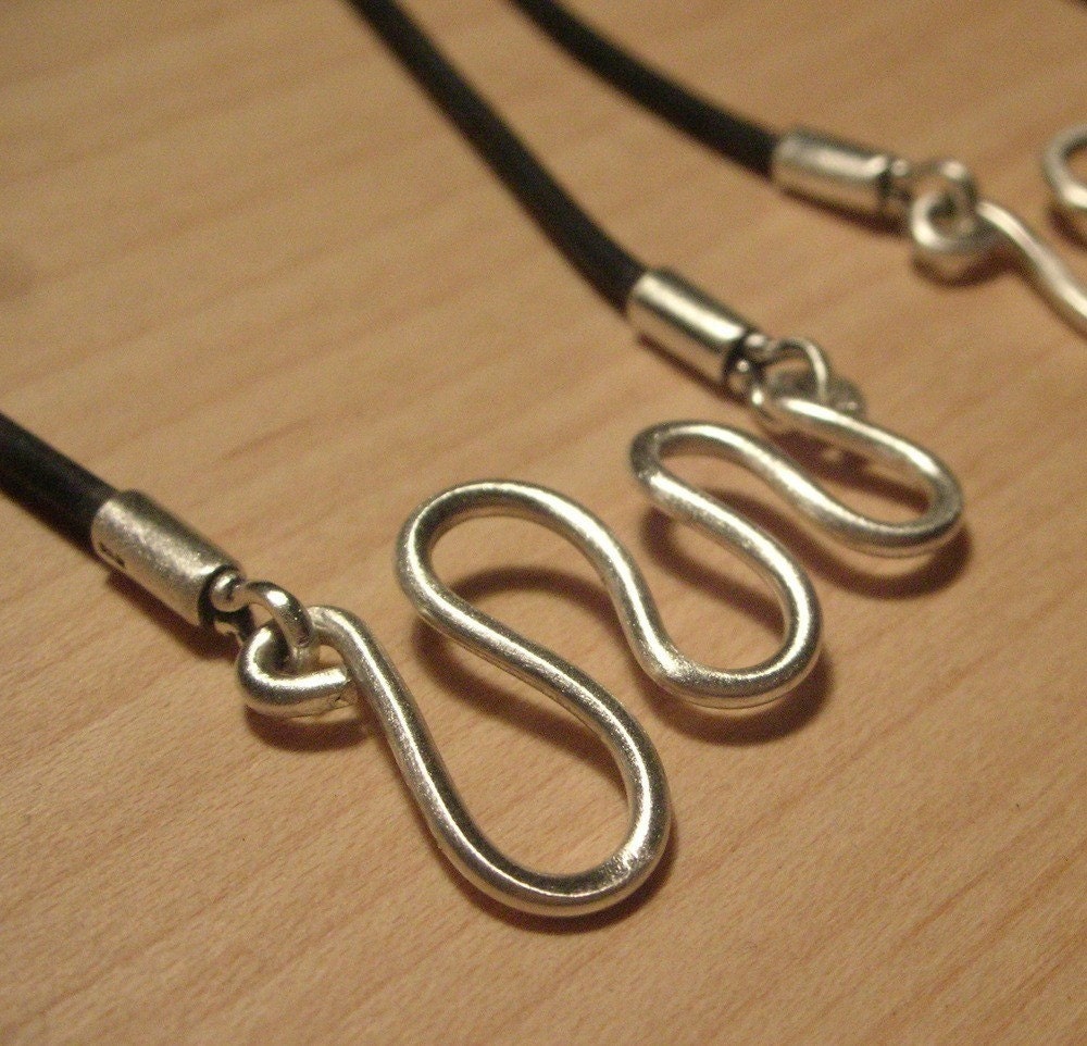 Silver Squiggle Necklace