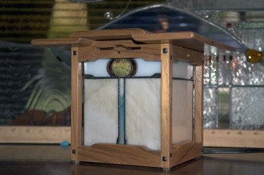 Arts and Crafts Style Coach Lamp