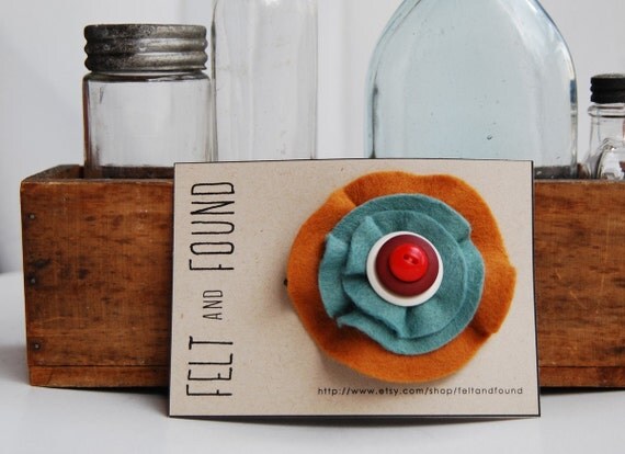 beautiful felt hair clip or brooch