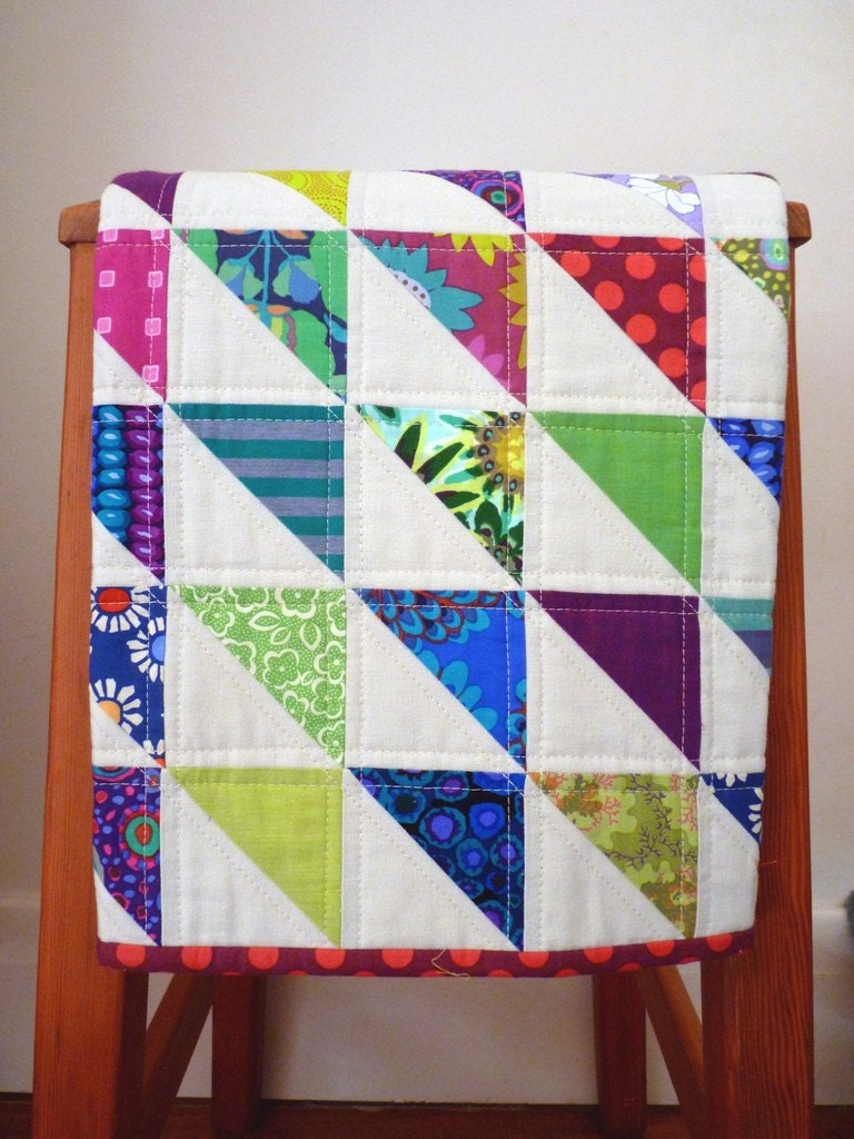 half square triangles by red pepper quilts