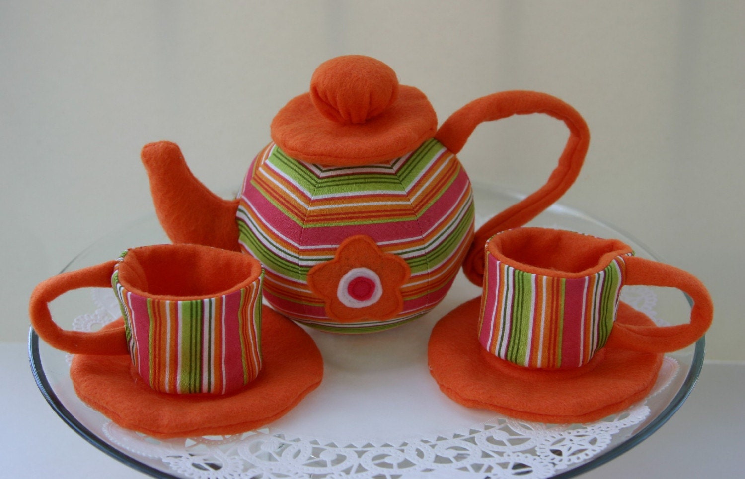 orange cloth tea set