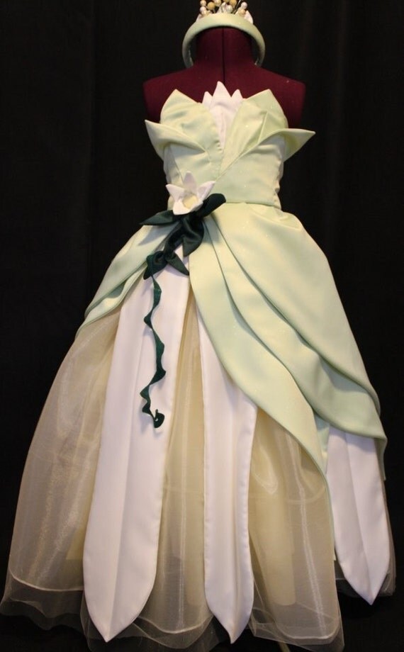 Princess Tiana Halloween Costume sewing discussion topic