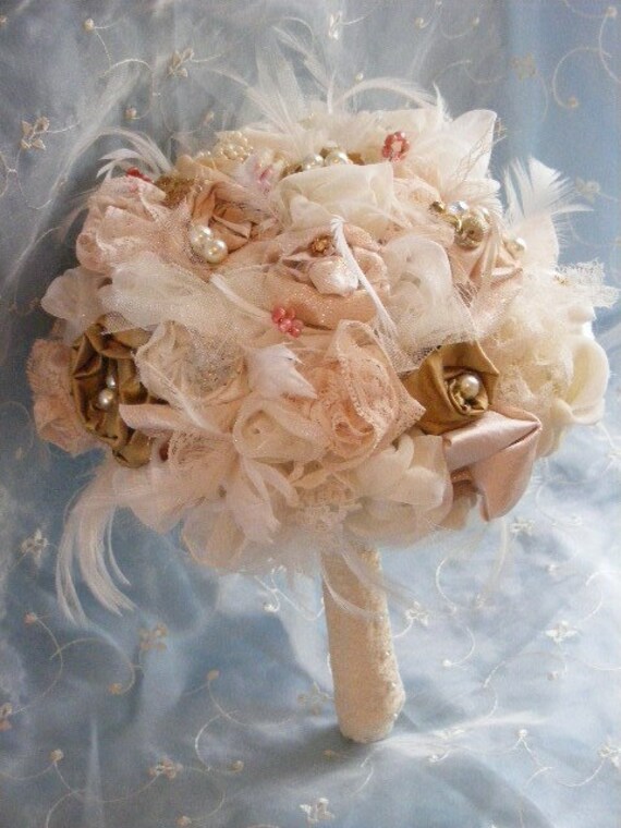 QUEEN VICTORIA Vintage inspired Wedding brooch Bridal bouquet made to order