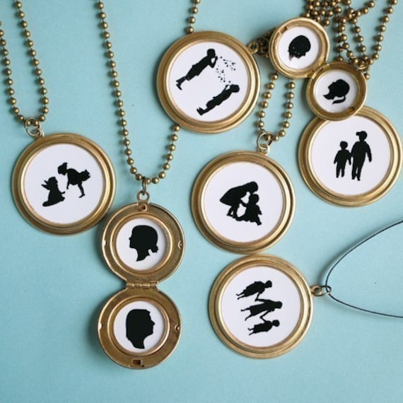 Custom Silhouette Locket Necklace (small) - Choose your Silhouette by Le Papier Studio