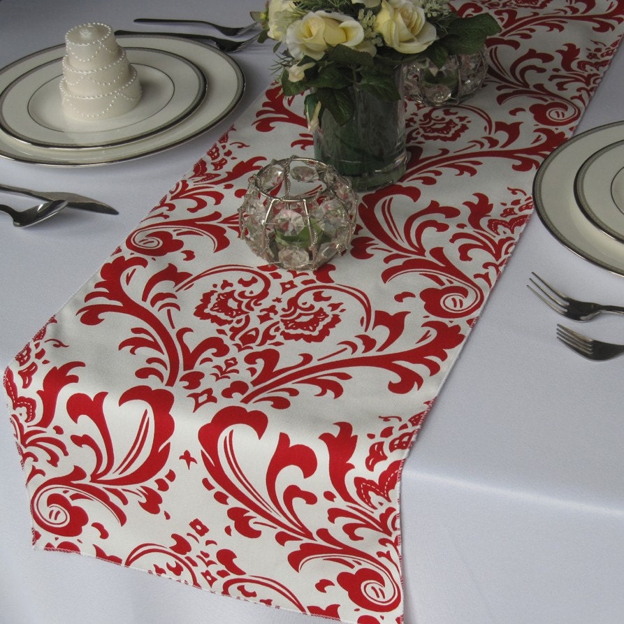 damask and red wedding table ideas