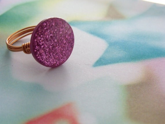 Copper Wire Wrapped Ring - OOAK w/purple glitter vintage button - size 5.5
