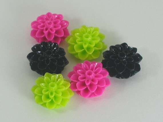 Chrysanthemum Cabochon - 6 pc. - 15mm