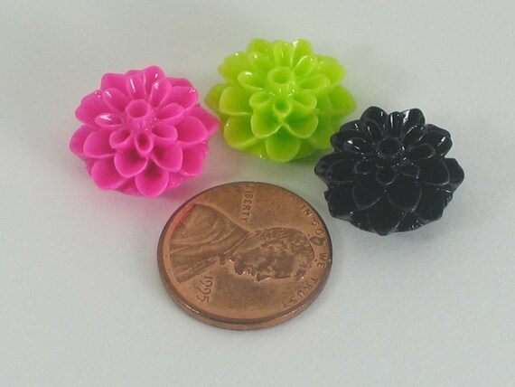 Chrysanthemum Cabochon - 6 pc. - 15mm
