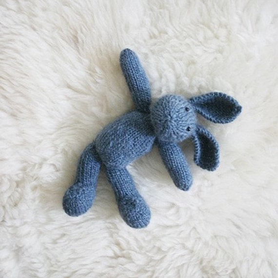 BUBBLES, eco-friendly knitted wool bunny
