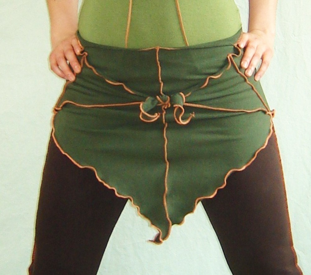 Dancing Tree Triangle Skirt