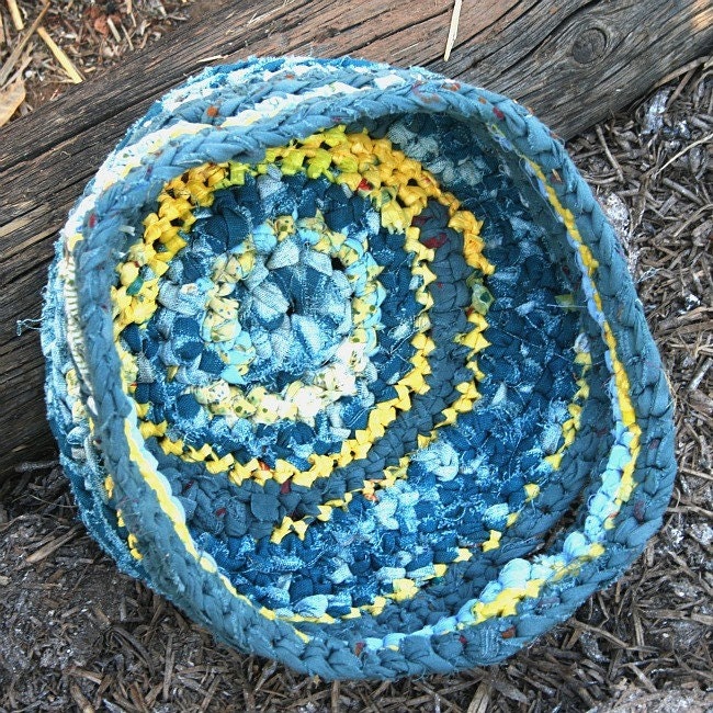 Rag crochet bowl - fabric scraps and plarn blue and yellow with handles