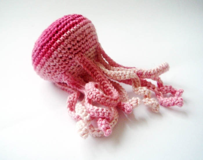 batik pink jellyfish