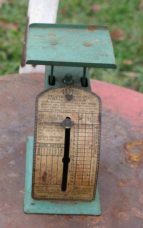 Vintage IDL Postal Scale