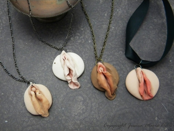 Vulva Portrait Pendant-- Mature