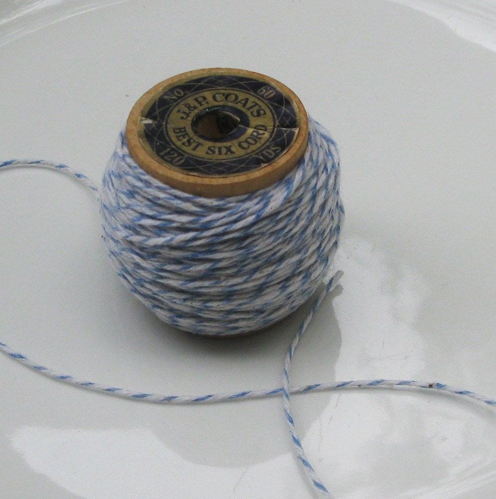 Baker's Twine new LIGHT blue and white  stripe 25 yds. on a vintage wooden spool