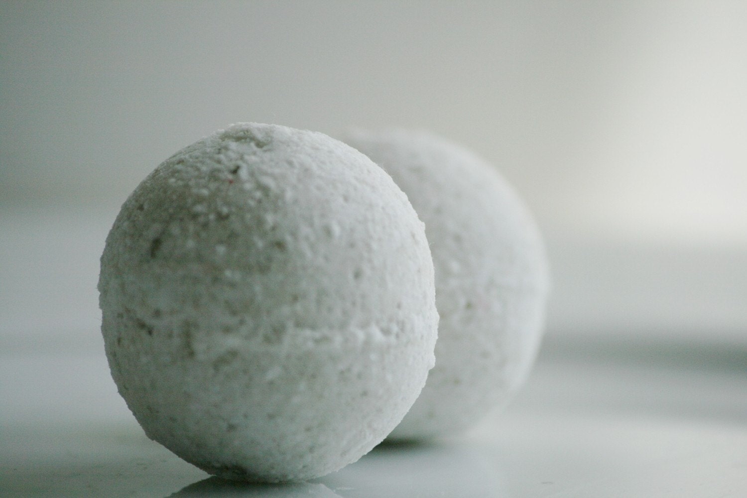 peppermint eucalyptus bath bombs